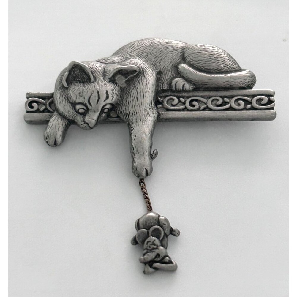 JJ Cat Kitten Catching Mouse Dangle Brooch Pin Signed Pewter Costume Jewelry